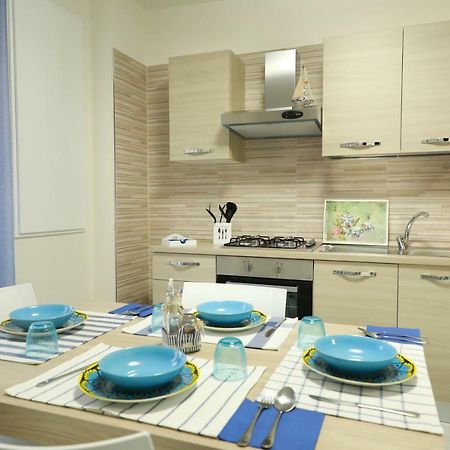 Апартаменты Raimo House Кастелламмаре-ди-Стабия Экстерьер фото