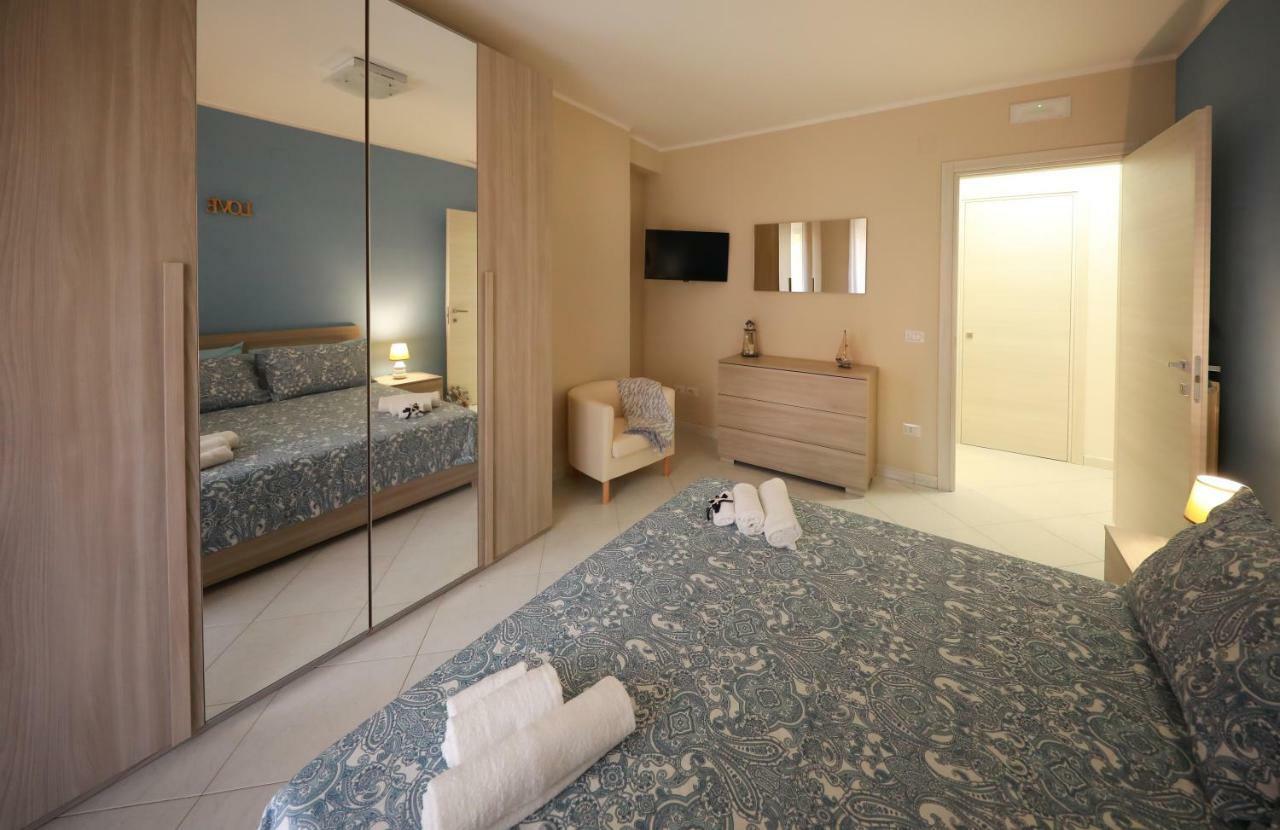Апартаменты Raimo House Кастелламмаре-ди-Стабия Экстерьер фото
